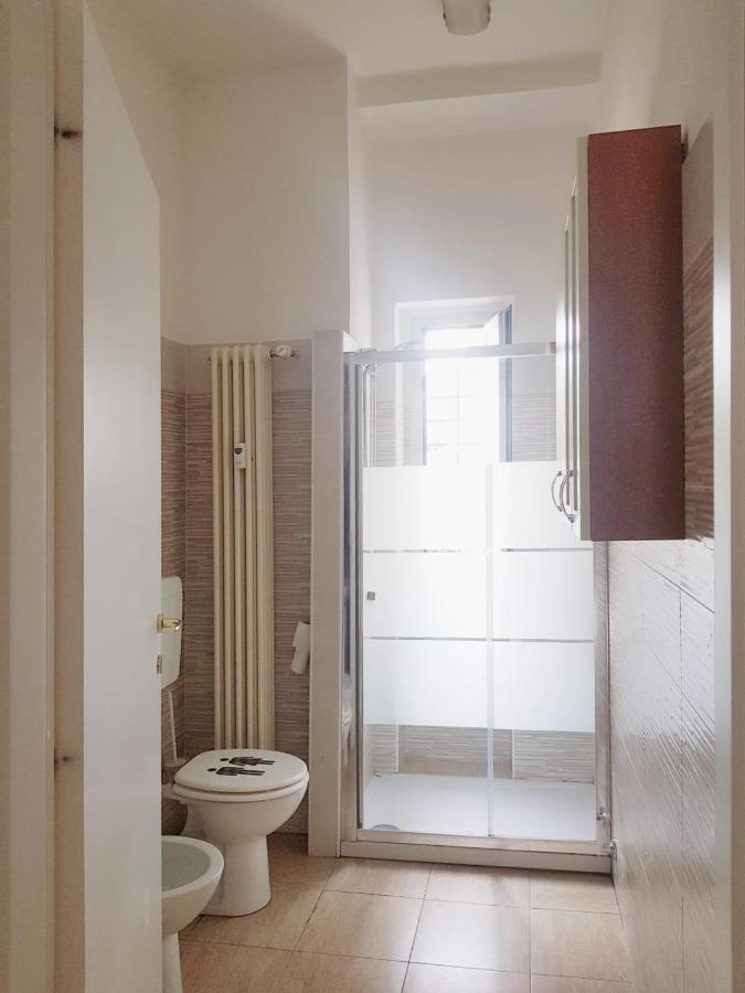 Appartamento Zuretti 42 ミラノ エクステリア 写真